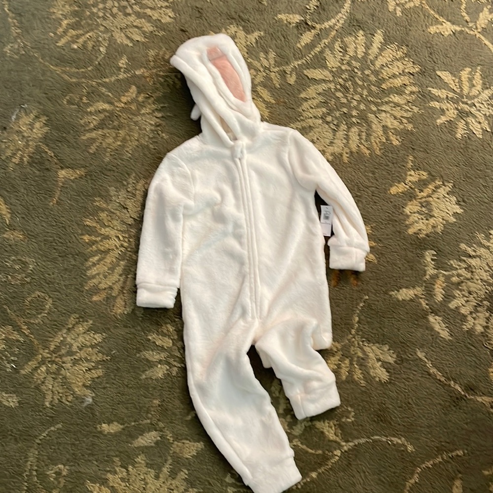 NWT old navy white bunny/rabbit costume